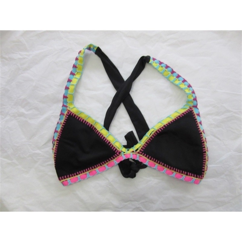 NWOT Pilyq M Black Multi-Color Crochet Triangle Top #98656